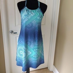 TEHĀMA Athletic Dress Size Medium